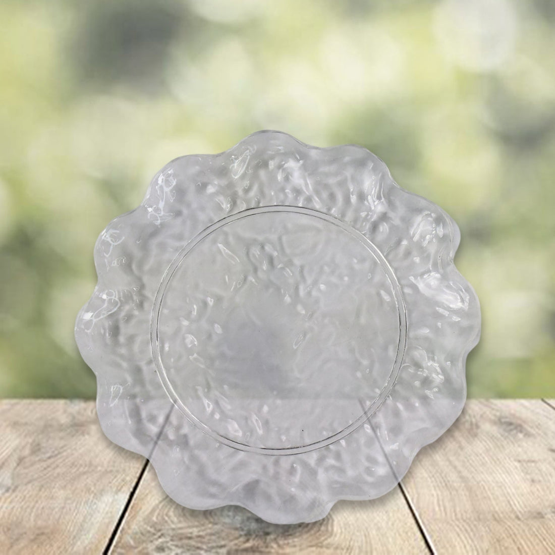 Dishwasher-safe plastic bowls and tray set for hassle-free maintenance