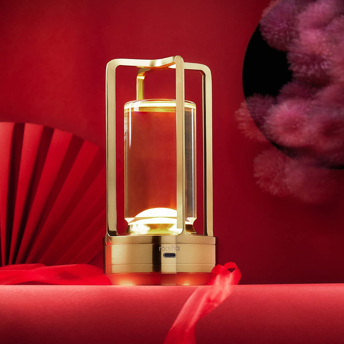Crystal Table Lamp displaying its soothing warm yellow 3-color light mode.