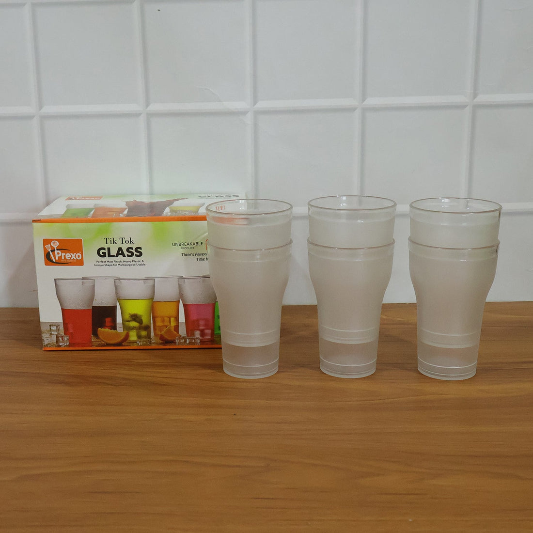 Set of 6 reusable plastic tumblers with frosted finish for beverages