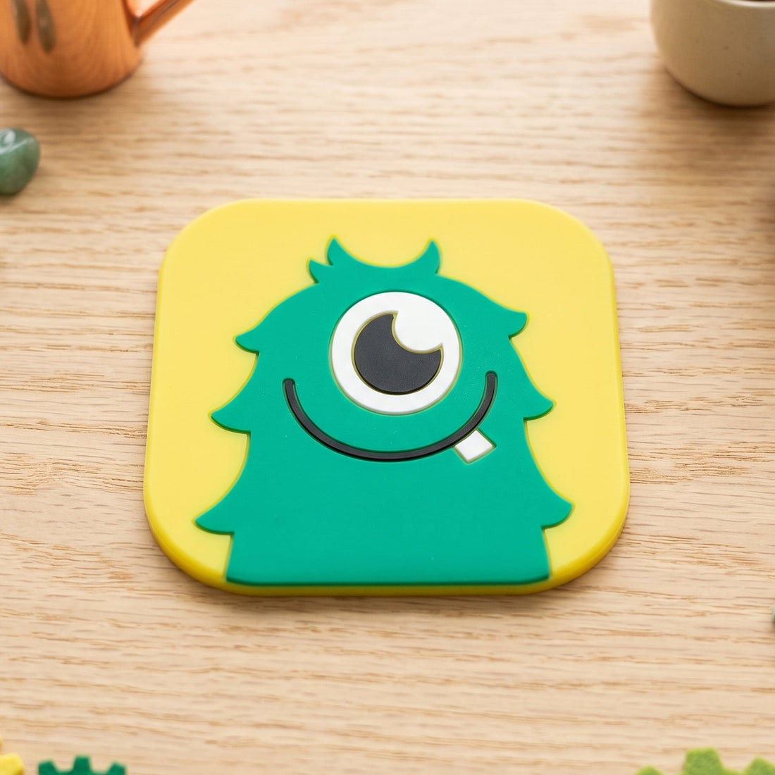 Silicone coaster white bg