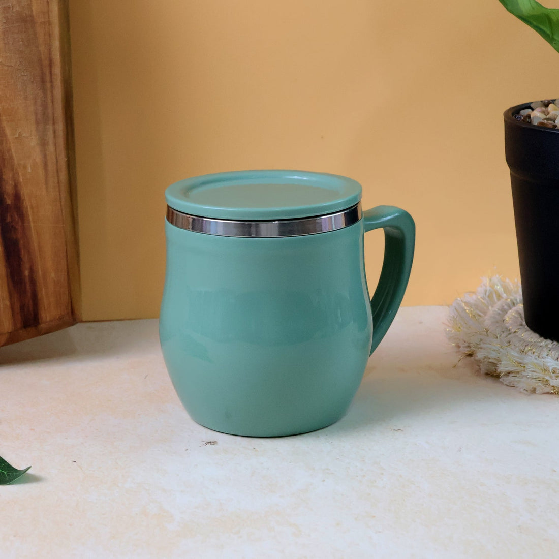 Double-wall desk mug with smooth rim for comfortable sipping